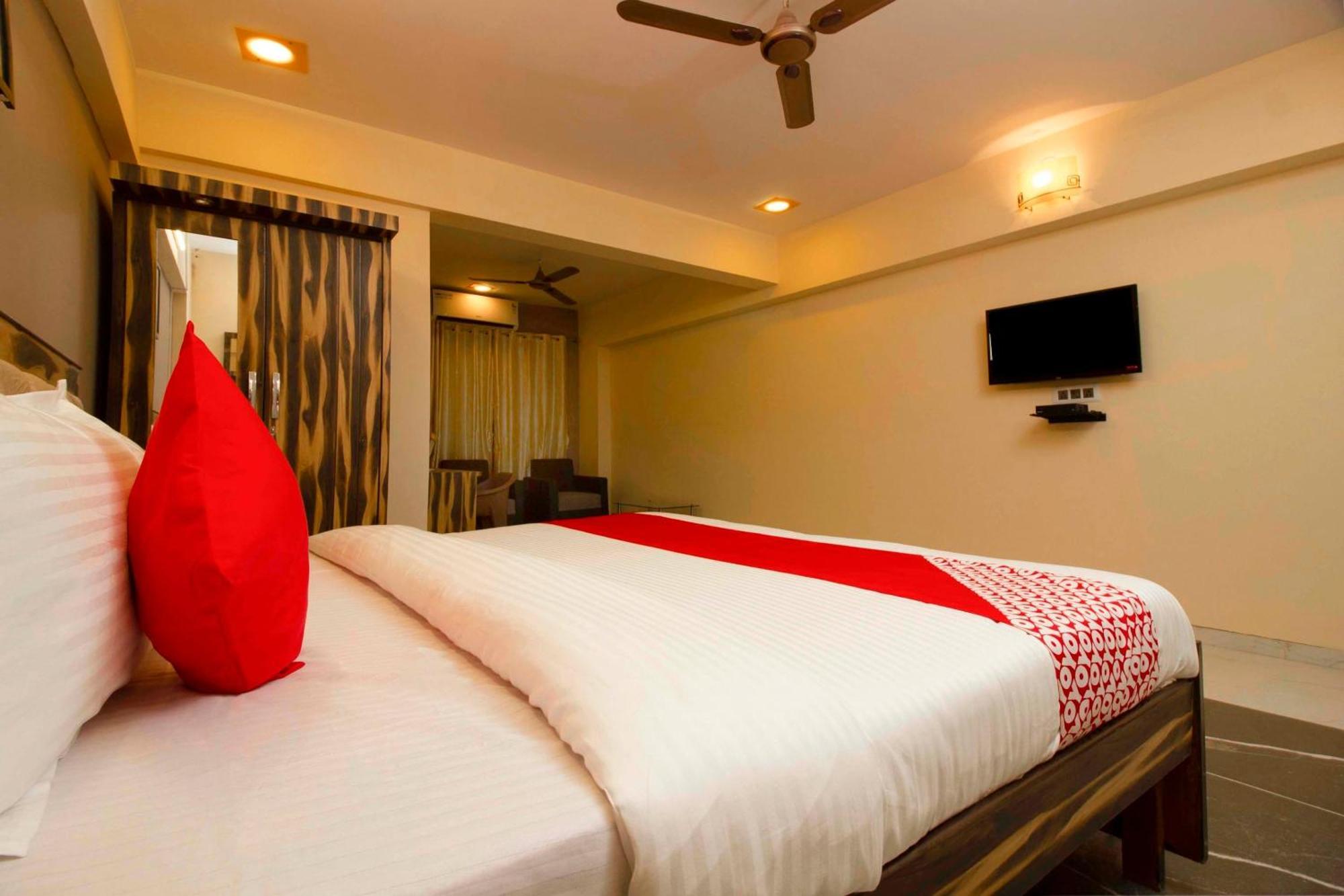 Hotel O The Star Hotel 潘韦尔 外观 照片