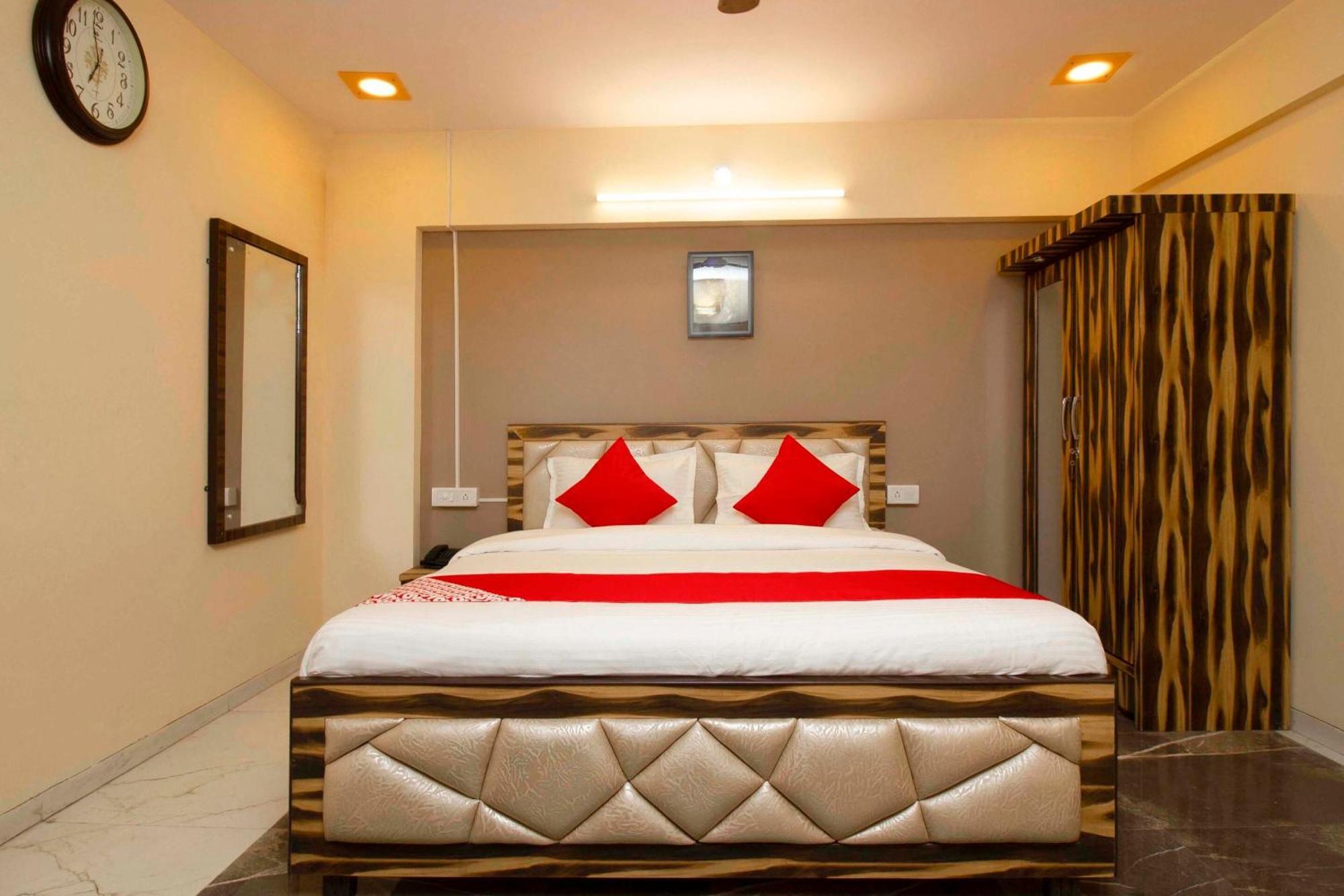 Hotel O The Star Hotel 潘韦尔 外观 照片